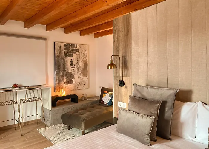 Canaryislandshost L The Sky * Tinajo