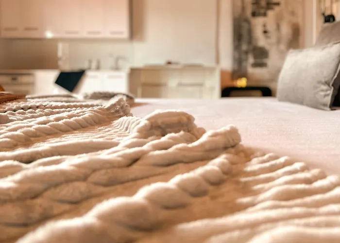 Canaryislandshost L The Sky Tinajo